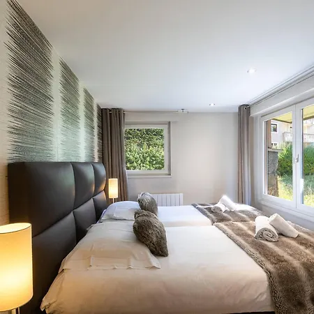 Appartement Chic Avec Sauna Et Parking Au Centre De - Fr-1-343-190 Chamonix