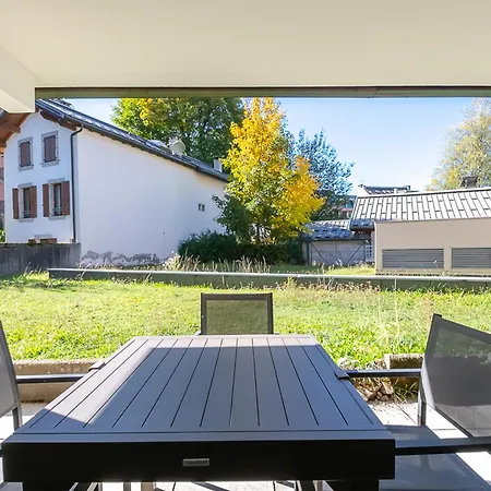 Appartement Chic Avec Sauna Et Parking Au Centre De - Fr-1-343-190 *