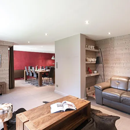 Appartement Chic Avec Sauna Et Parking Au Centre De - Fr-1-343-190 Chamonix