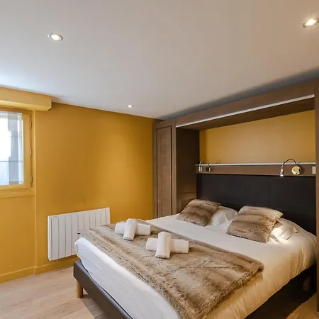 Spacieux Avec Sauna Au Centre De - Fr-1-343-190 아파트 샤모니