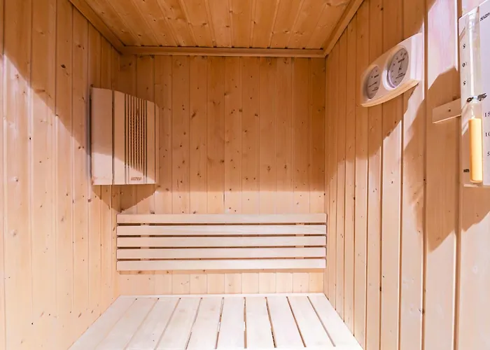 Apartment Spacieux Avec Sauna Au Centre De - Fr-1-343-190